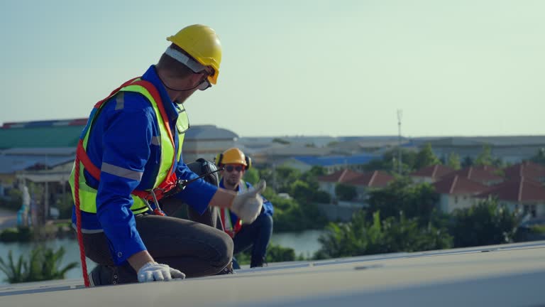 Best Roof Leak Repair  in Tavares, FL